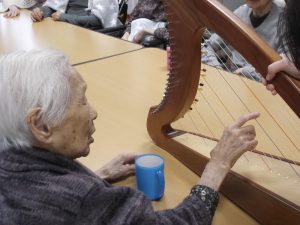 ハープ体験