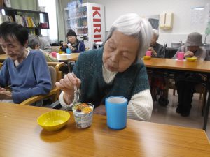 ピアノまきおちカフェ